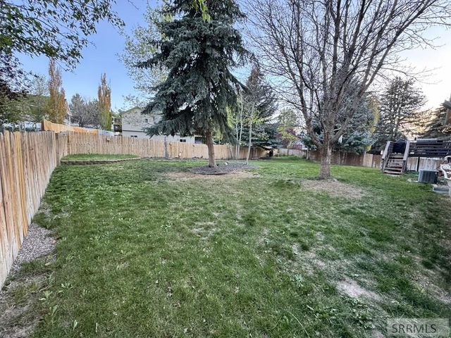 2312 E Oakmont Drive, Idaho Falls, ID 83404