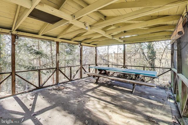 24313 MERVELL DEAN RD, Hollywood, MD 20636
