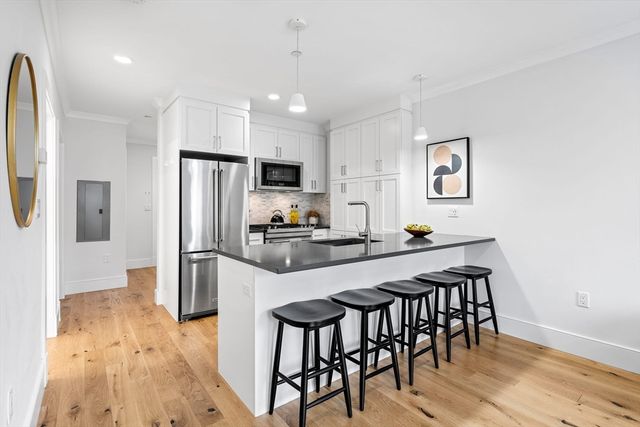 30 Polk St 208, Boston, MA 02129