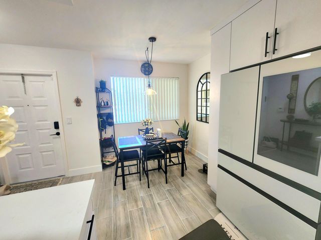 7751 Southampton Terrace 215, Tamarac, FL 33321