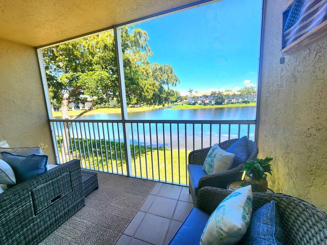 7751 Southampton Terrace 215, Tamarac, FL 33321