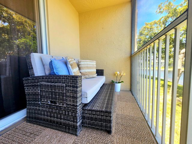 7751 Southampton Terrace 215, Tamarac, FL 33321