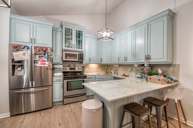 5489 Eagle Lake Drive, Palm Beach Gardens, FL 33418