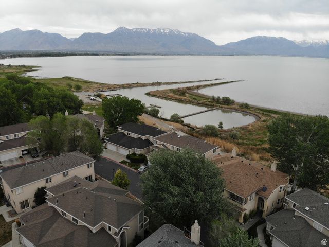 352 BAYSIDE DR, Saratoga Springs, UT 84045