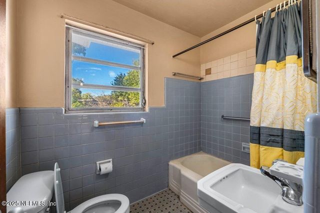 7204 HERNANDO Road, Jacksonville, FL 32217