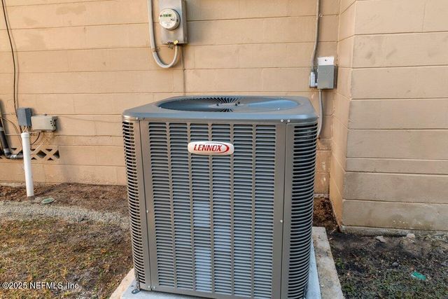 7204 HERNANDO Road, Jacksonville, FL 32217