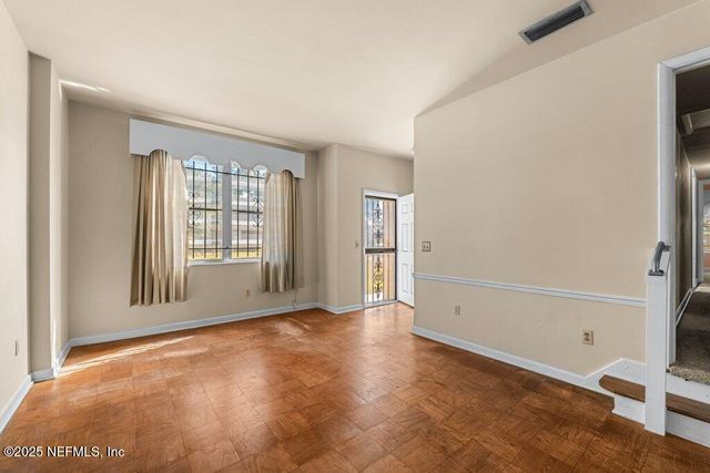 7204 HERNANDO Road, Jacksonville, FL 32217