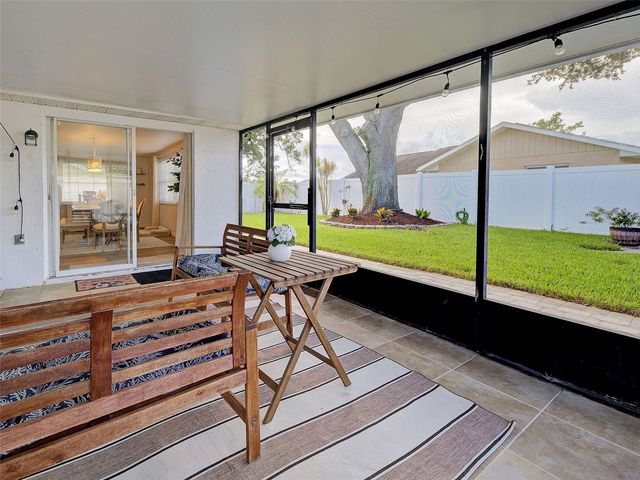 1439 STRADA D ORO, Venice, FL 34292