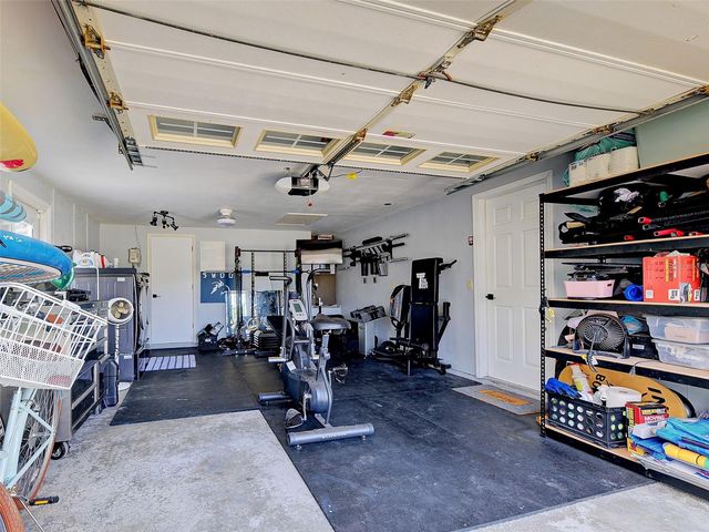 1439 STRADA D ORO, Venice, FL 34292