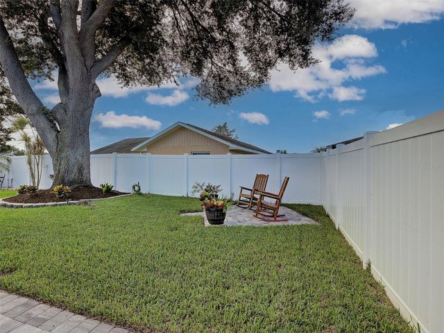 1439 STRADA D ORO, Venice, FL 34292