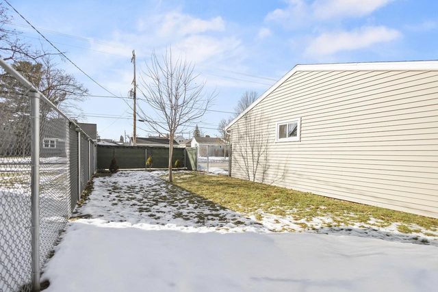 501 E Maple Street, Appleton, WI 54915