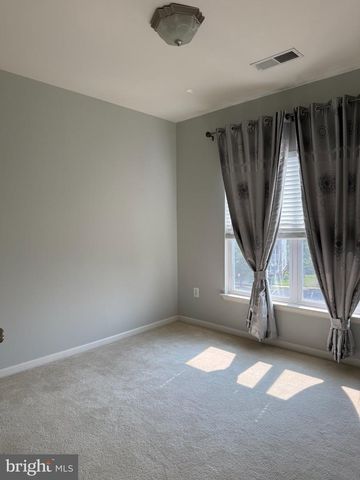 11837 LAKE BALDWIN DR, Bristow, VA 20136