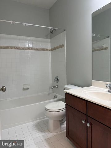 11837 LAKE BALDWIN DR, Bristow, VA 20136