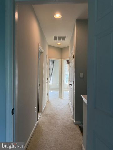 11837 LAKE BALDWIN DR, Bristow, VA 20136