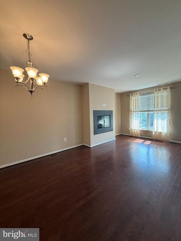 11837 LAKE BALDWIN DR, Bristow, VA 20136