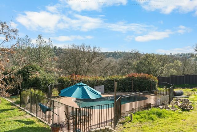 4383 Hillvale, Valley Springs, CA 95252