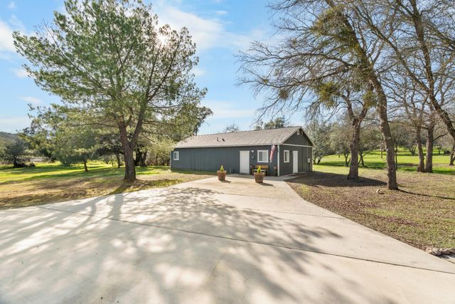 4383 Hillvale, Valley Springs, CA 95252