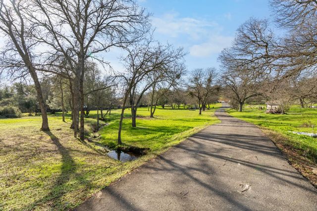 4383 Hillvale, Valley Springs, CA 95252