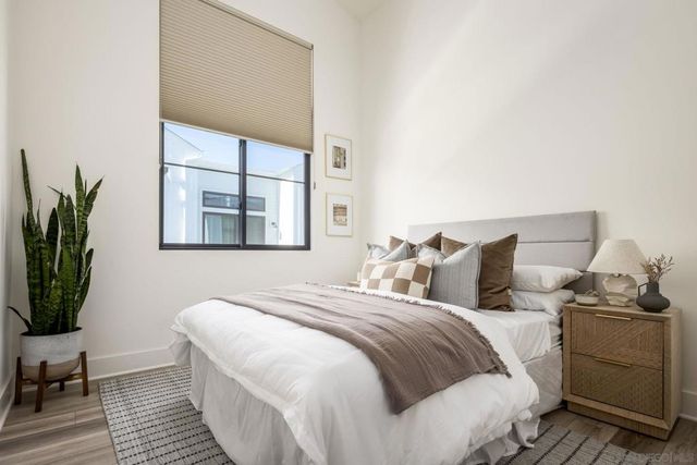 1107 Catania Court 208, Encinitas, CA 92024