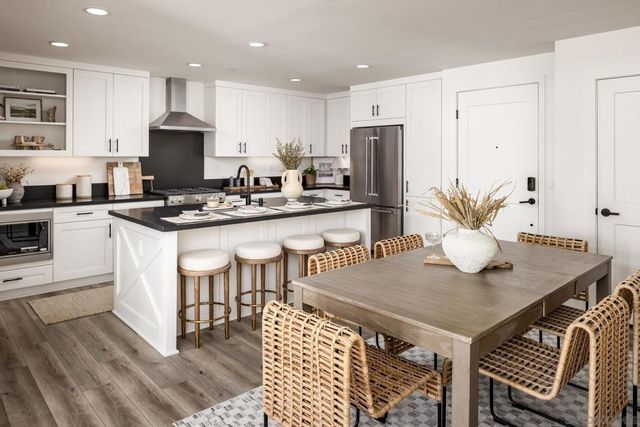 1107 Catania Court 208, Encinitas, CA 92024