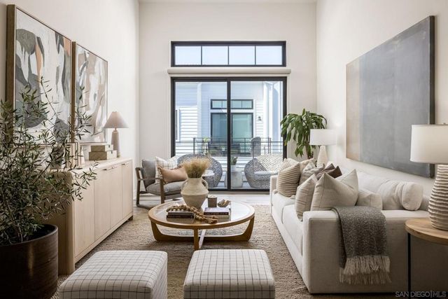 1107 Catania Court 208, Encinitas, CA 92024