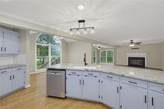 992 Lake Forest Court, Eden, NC 27288