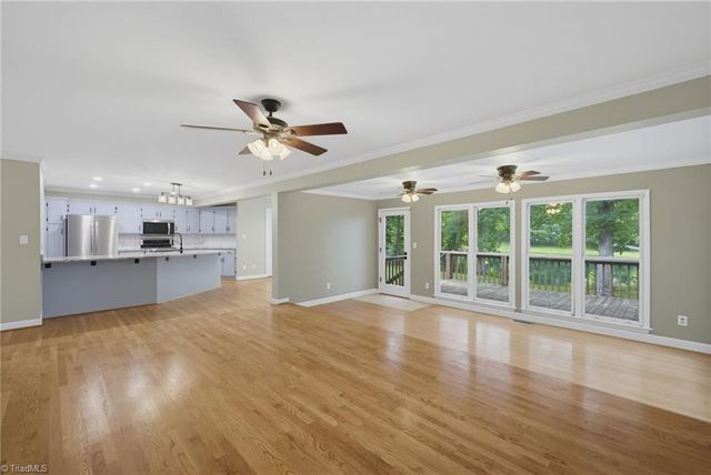 992 Lake Forest Court, Eden, NC 27288