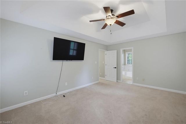 992 Lake Forest Court, Eden, NC 27288