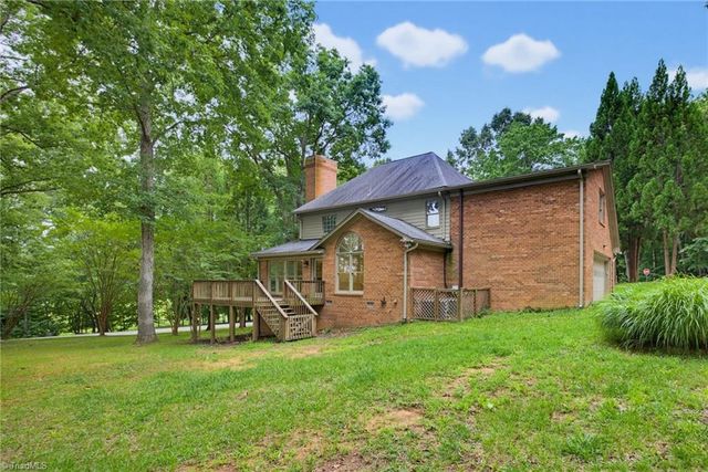 992 Lake Forest Court, Eden, NC 27288