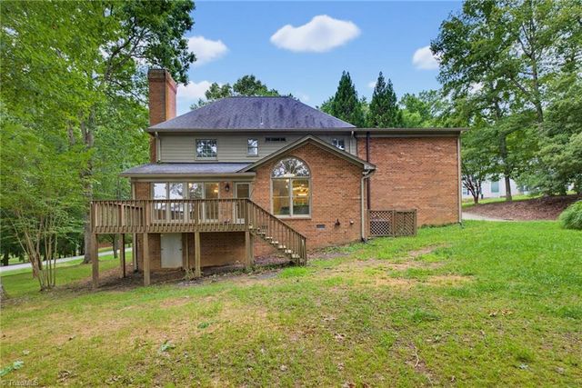 992 Lake Forest Court, Eden, NC 27288