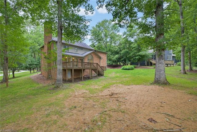 992 Lake Forest Court, Eden, NC 27288