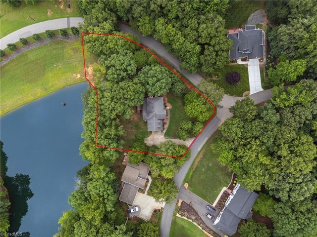 992 Lake Forest Court, Eden, NC 27288