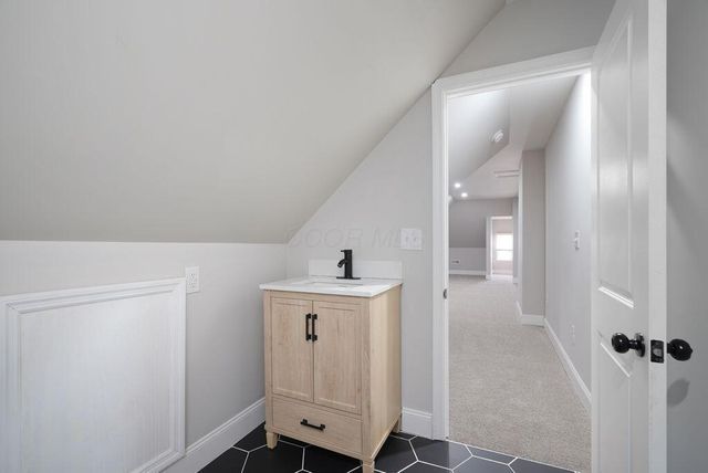 555 Kimball Place, Columbus, OH 43205