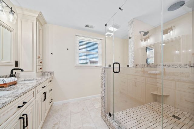 27 Sparrow Rd, Stoughton, MA 02072