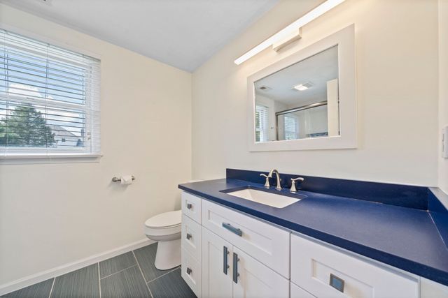 27 Sparrow Rd, Stoughton, MA 02072