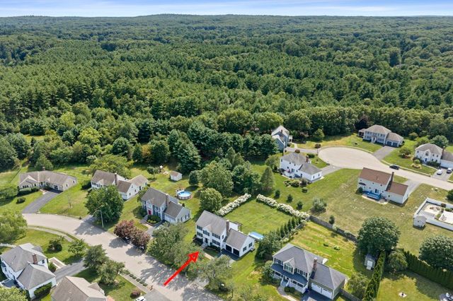 27 Sparrow Rd, Stoughton, MA 02072