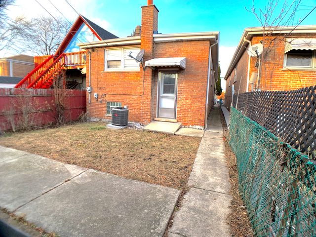3451 W 38th Street, Chicago, IL 60632