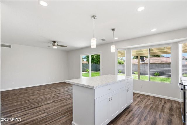 2135 W MONROE Street, Chandler, AZ 85224