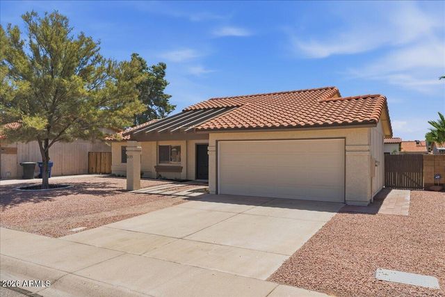 2135 W MONROE Street, Chandler, AZ 85224