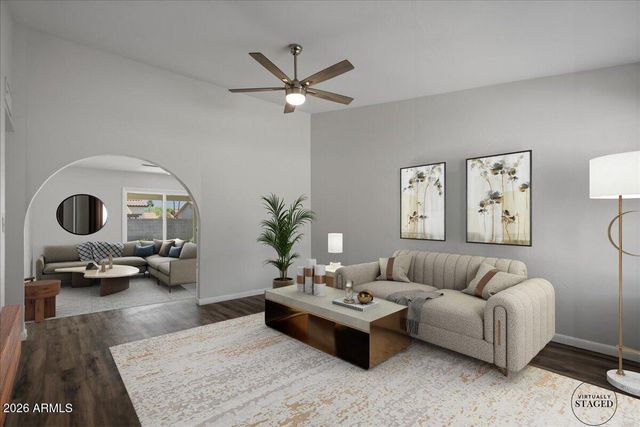 2135 W MONROE Street, Chandler, AZ 85224