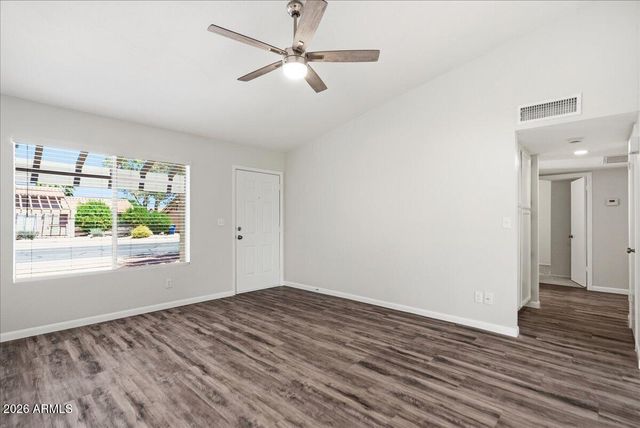 2135 W MONROE Street, Chandler, AZ 85224