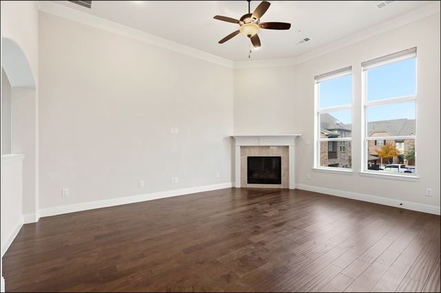 555 Waterloo Drive, Lewisville, TX 75067