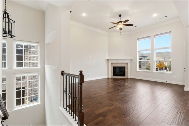 555 Waterloo Drive, Lewisville, TX 75067