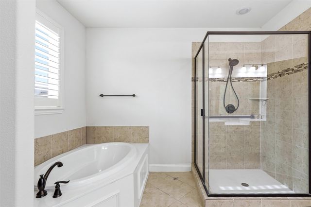 555 Waterloo Drive, Lewisville, TX 75067