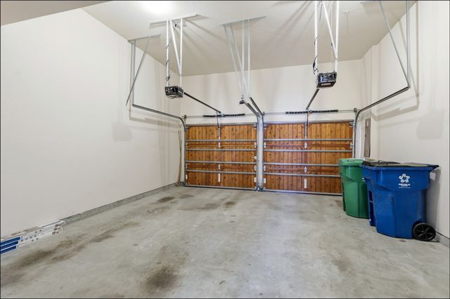 555 Waterloo Drive, Lewisville, TX 75067