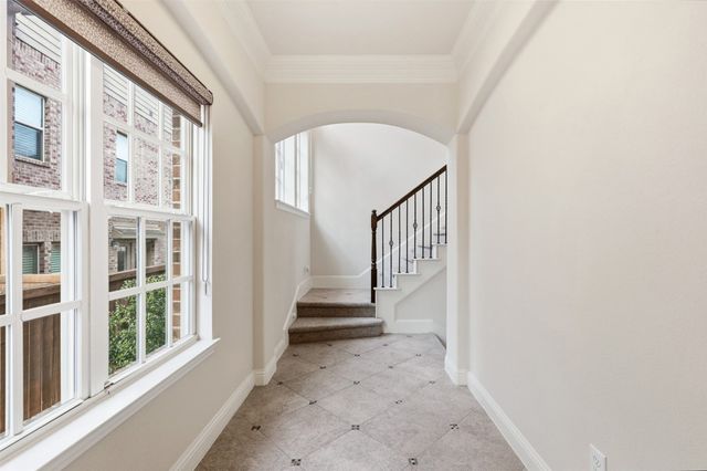 555 Waterloo Drive, Lewisville, TX 75067