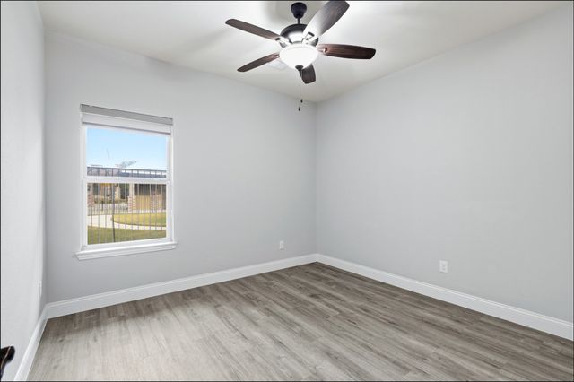 555 Waterloo Drive, Lewisville, TX 75067