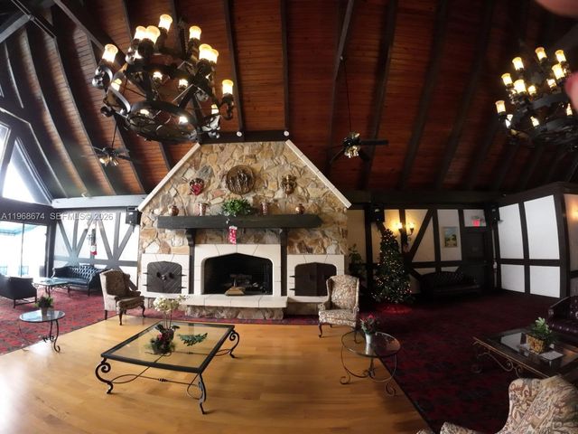 3720 Inverrary Dr 1N, Lauderhill, FL 33319