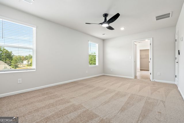 202 Freshwater Court E36, Lagrange, GA 30241