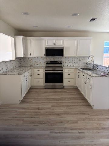 104 S Wall Street, Itasca, TX 76055